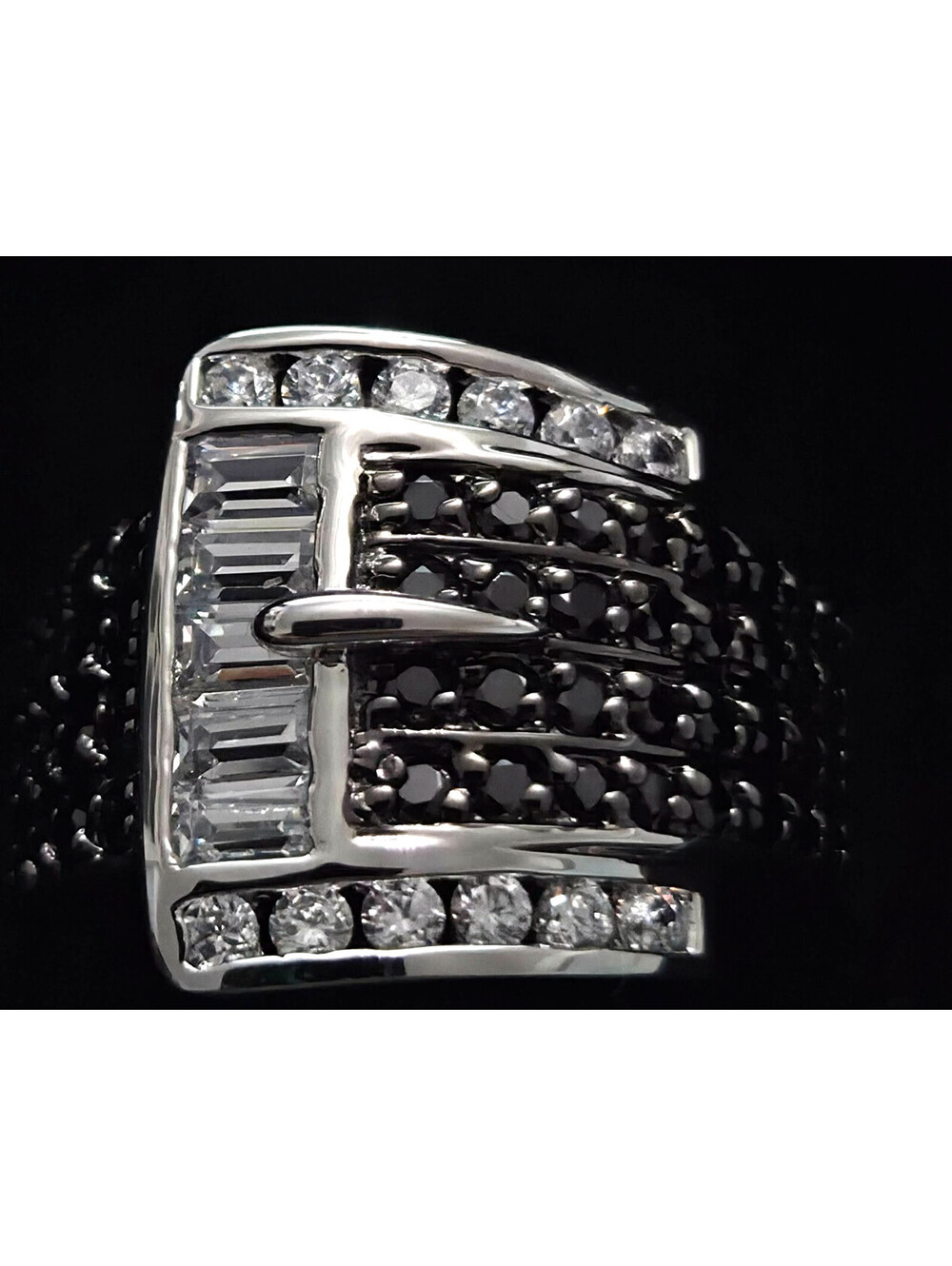 Elegant Silver Tone Buckle Ring with Black and Clear Stones